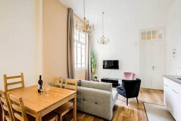 Superior Apart Daire, 2 Yatak Odası, Balkon, Şehir Manzaralı