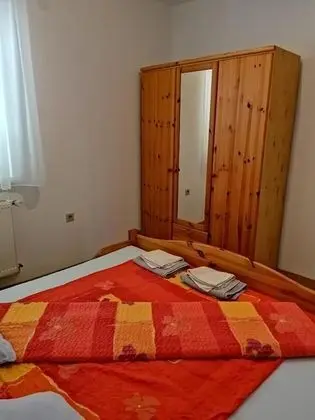 Apart Daire (One Bedroom Apartment with Balcony an)