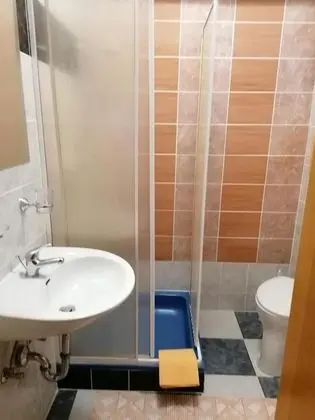 Apart Daire (One Bedroom Apartment with Balcony an)