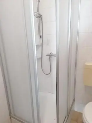 Apart Daire (One Bedroom Apartment with Terrace an)