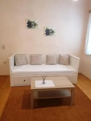 Stüdyo (Studio Apartment (Studio))