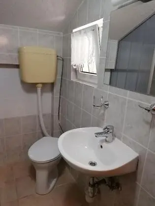 Stüdyo (Studio Apartment (Studio))