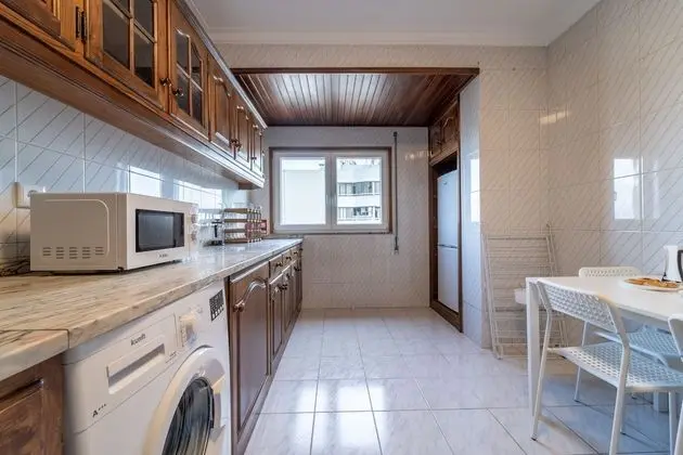 Apart Daire, 3 Yatak Odası, Balkon, Şehir Manzaralı