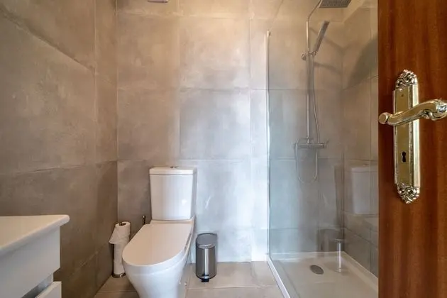 Apart Daire, 3 Yatak Odası, Balkon, Şehir Manzaralı