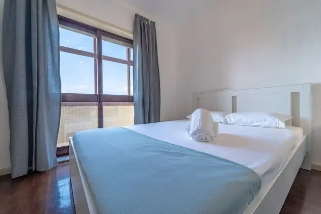 Apart Daire, 4 Yatak Odası, Sigara İçilmez, Şehir Manzaralı