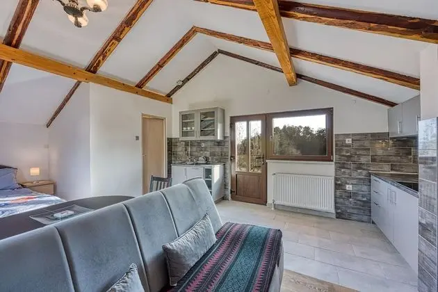 Family Ev, 2 Çift Kişilik Yatak, 2 Banyolu, Bahçeli (House Pepica)