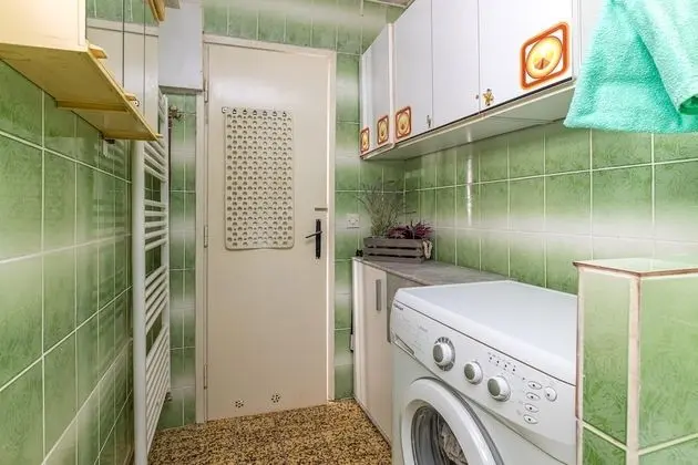 Family Ev, 2 Çift Kişilik Yatak, 2 Banyolu, Bahçeli (House Pepica)