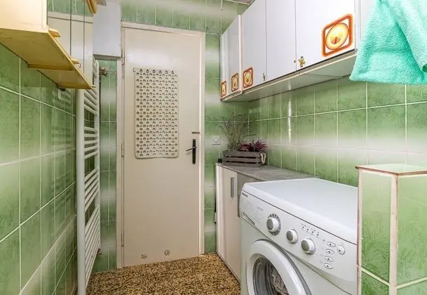 Family Ev, 2 Çift Kişilik Yatak, 2 Banyolu, Bahçeli (House Pepica)