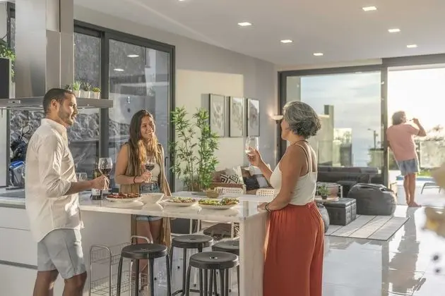 Basic Ev, Birden Çok Yatak, Deniz Manzaralı