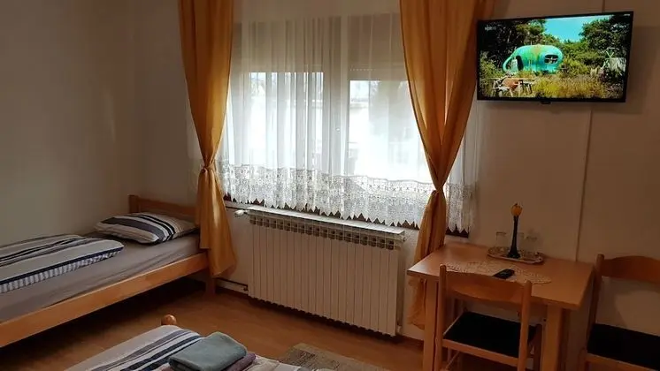 Standard Üç Kişilik Oda