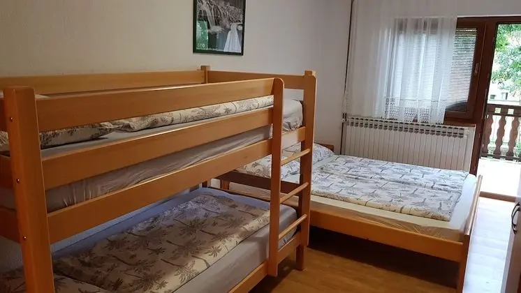 Stüdyo, Zemin Kat