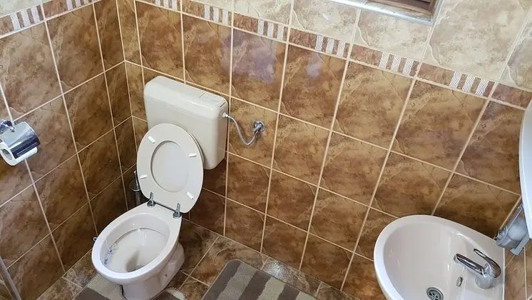 Stüdyo, Zemin Kat
