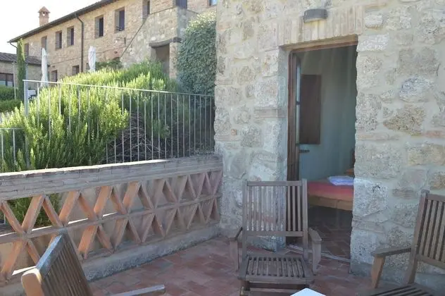 Ev, 3 Yatak Odası, Sigara İçilebilir, Teras