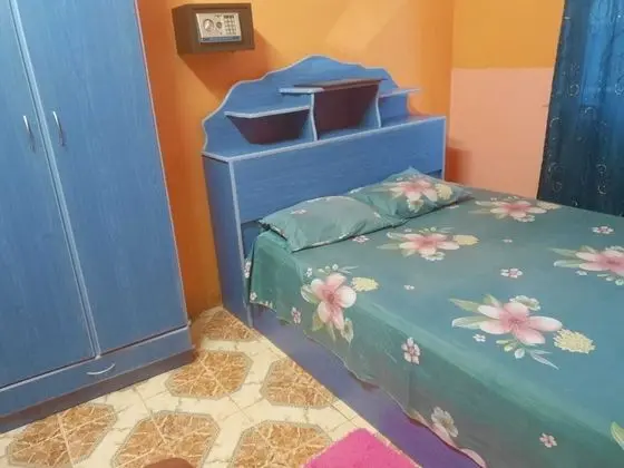 Ev, 4 Yatak Odası, Sigara İçilebilir, Balkon