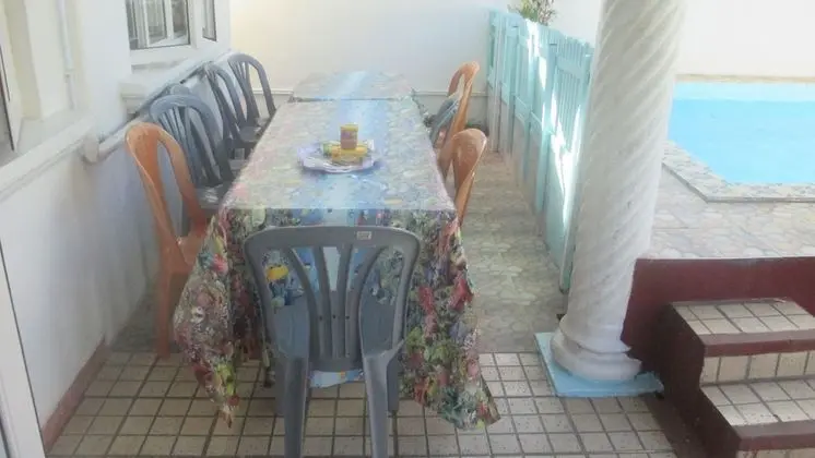 Ev, 4 Yatak Odası, Sigara İçilebilir, Balkon