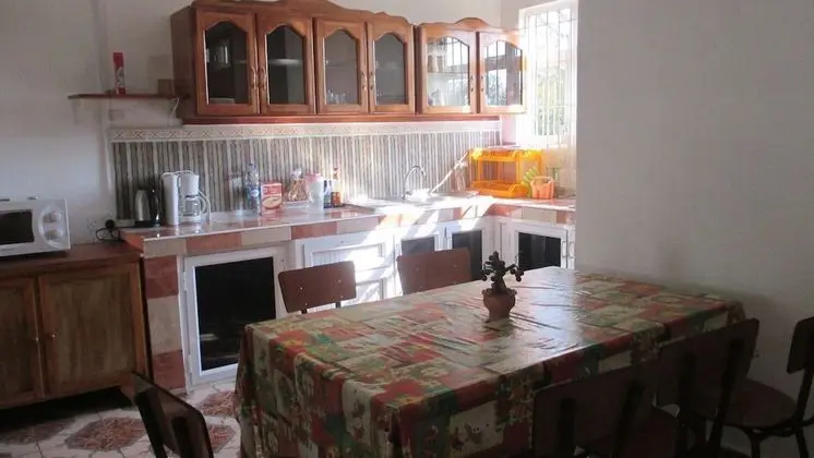 Ev, 4 Yatak Odası, Sigara İçilebilir, Balkon