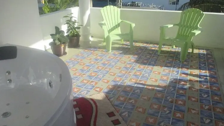 Ev, 4 Yatak Odası, Sigara İçilebilir, Balkon