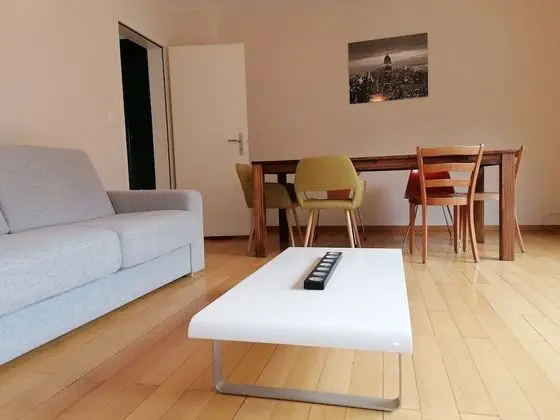 Ev (incl. cleaning fee 70 CHF)