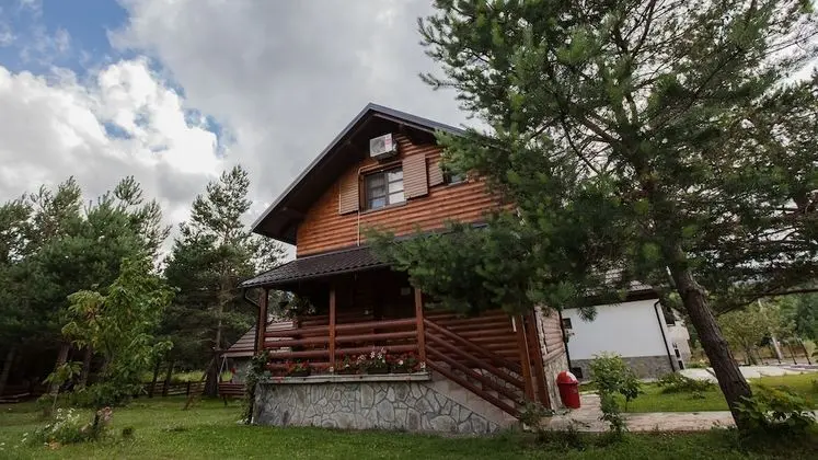 Ev, 2 Yatak Odası, Balkon, Dağ Manzaralı