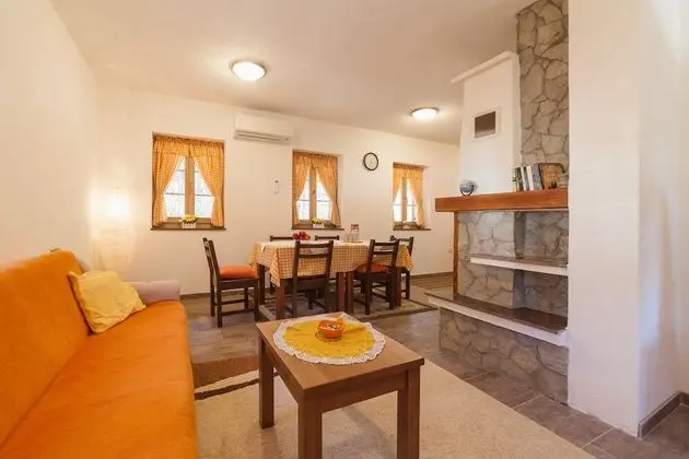 Ev, 2 Yatak Odası, Balkon, Dağ Manzaralı