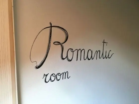 Romantic Tek Büyük veya İki Ayrı Yataklı Oda