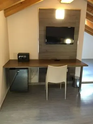 Romantic Tek Büyük veya İki Ayrı Yataklı Oda