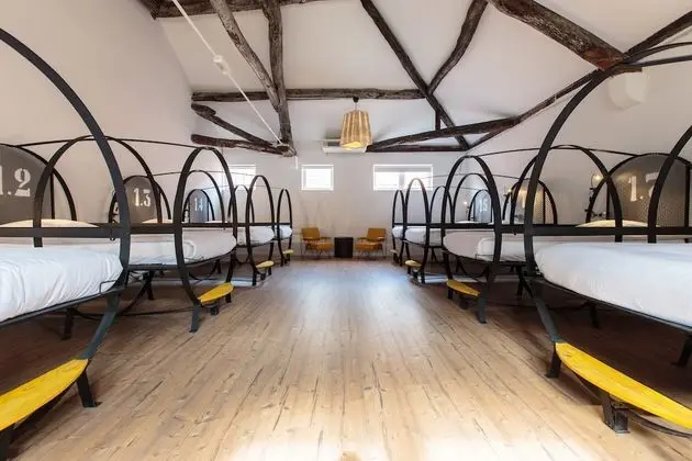 Ortak Ranzalı Oda, Karma Ranzalı Oda, Ortak Banyo (8 Guests)