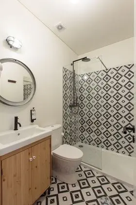 Ortak Ranzalı Oda, Karma Ranzalı Oda, Ortak Banyo (8 Guests)