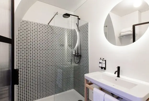 Ortak Ranzalı Oda, Karma Ranzalı Oda, Ortak Banyo (8 Guests)