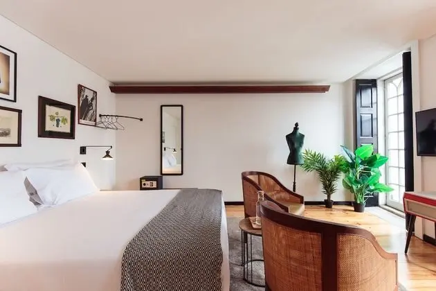 Superior Oda, Nehir Manzaralı