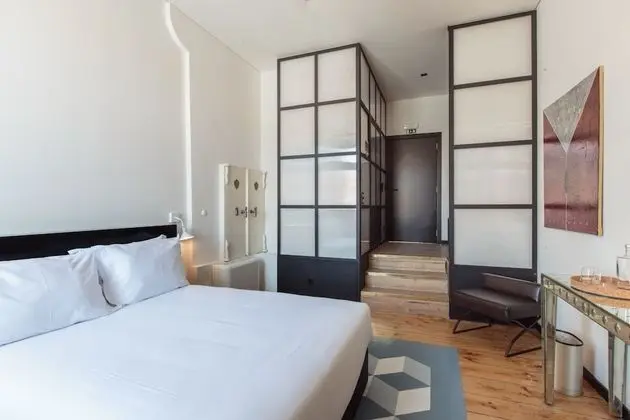 Superior Oda, Nehir Manzaralı