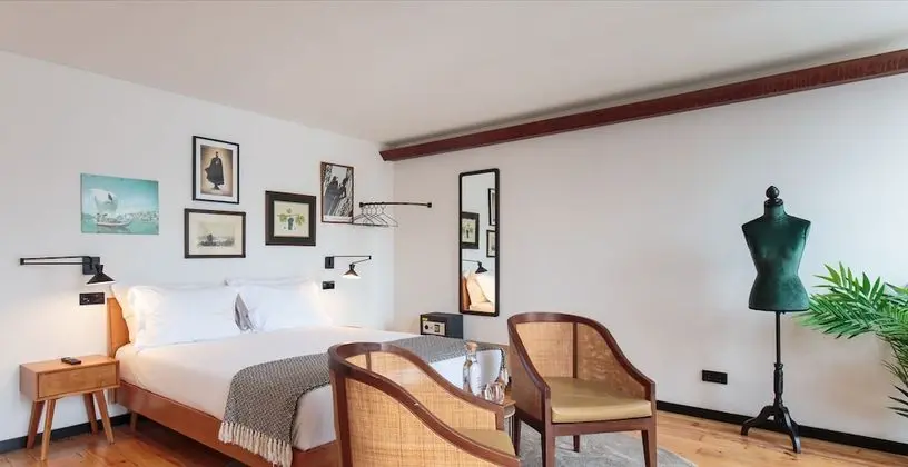 Superior Oda, Nehir Manzaralı