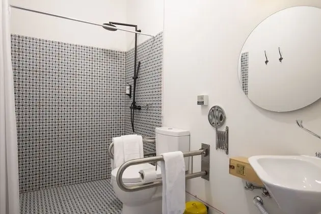 Superior Oda, Nehir Manzaralı