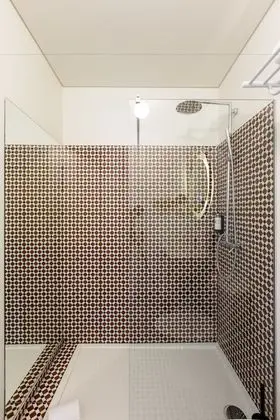 Superior Oda, Nehir Manzaralı