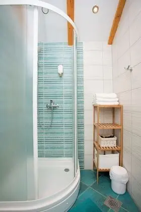 Deluxe Oda, 1 En Büyük (King) Boy Yatak