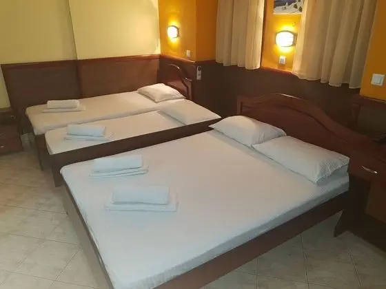 Economy Üç Kişilik Oda