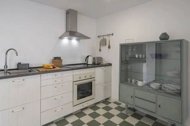 Basic Ev, Birden Çok Yatak, Deniz Manzaralı