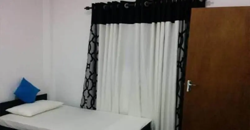 Basic Üç Kişilik Oda, 1 Yatak Odası (A/C)