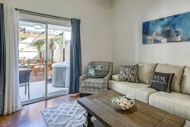 Apart Daire (The House of Shells)