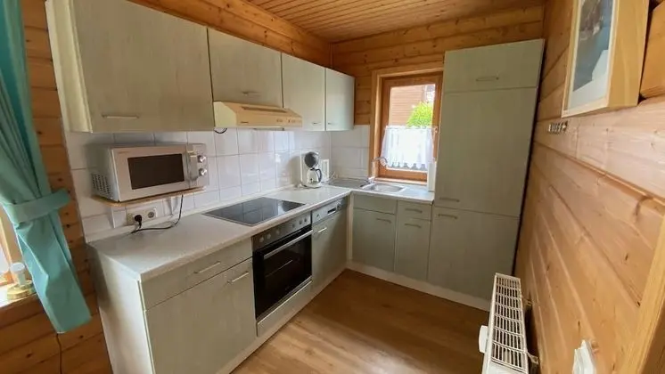 Ev, 2 Yatak Odası, Veranda