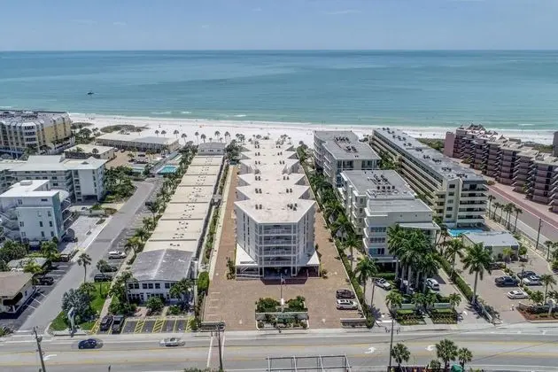 Daire (House of Sun Siesta Key Crescent Beac)