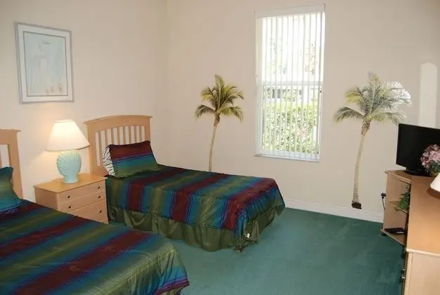 Ev, 3 Yatak Odası, Kişiye Özel Havuzlu, Kanal Manzaralı (2 Bathrooms)