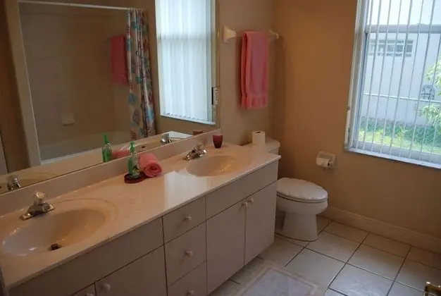 Ev, 3 Yatak Odası, Kişiye Özel Havuzlu, Kanal Manzaralı (2 Bathrooms)