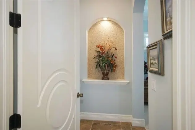 Luxury Ev, 3 Yatak Odası, Kişiye Özel Havuzlu, Kanal Manzaralı (3.5 Bathrooms)