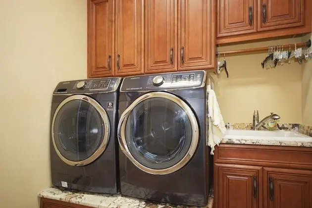 Luxury Ev, 3 Yatak Odası, Kişiye Özel Havuzlu, Kanal Manzaralı (3.5 Bathrooms)