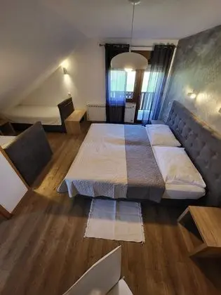 Tek Büyük Yataklı Oda, Park Manzaralı