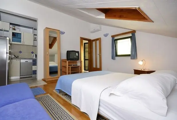 Family Apart Daire, Deniz Manzaralı