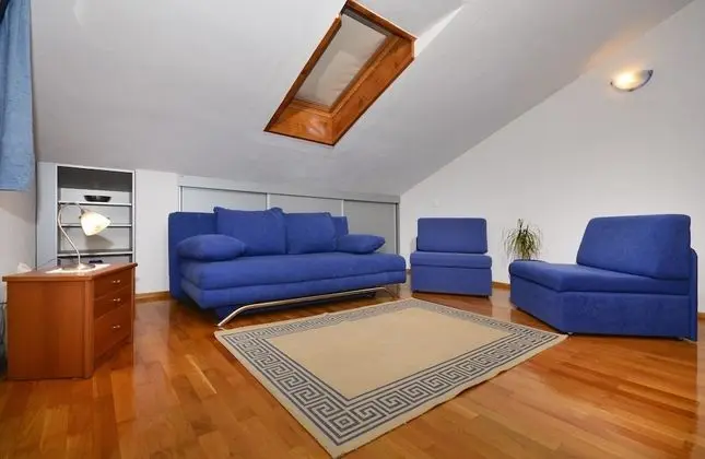 Family Apart Daire, Deniz Manzaralı