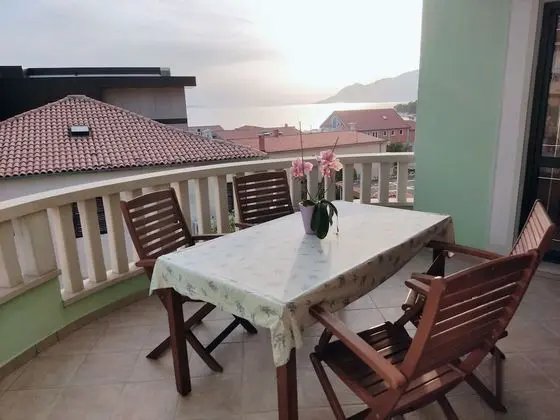 Stüdyo, Deniz Manzaralı