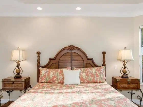 Villa, 5 Yatak Odası, Kişiye Özel Havuzlu, Kanal Manzaralı (5 Bathrooms, 3 Full and 2 Half)